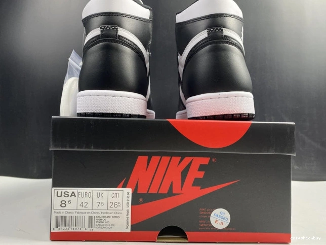 555088-010 1 Jordan (2014) Air Retro Black White 0927